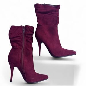 Anne Michelle “Lonestar-31” Burgundy Pointed-Toe Booties – Size 8